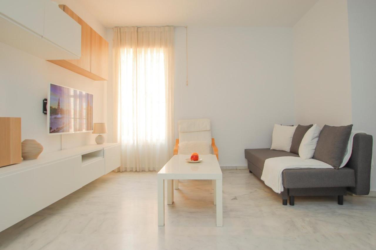 Modern Apt - Luxe Queen Bed - Walk To Isla Magica Σεβίλλη Εξωτερικό φωτογραφία